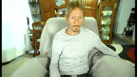 jeff online show from 02-09-25, 07:49