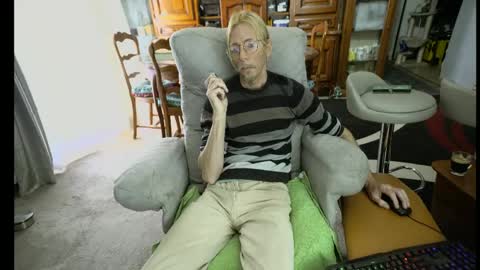 jeff online show from 05-10-26, 06:51