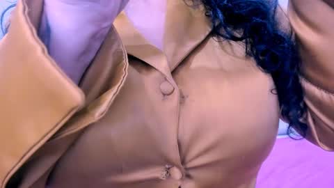 Valeria online show from 10-01-25, 05:46