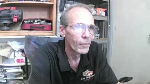 Snapshot of 04oldskool chatting on 12-05-24, 04:09 04oldskool online show from 12-05-24, 04:09