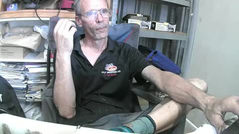 Snapshot of 04oldskool chatting on 12-09-24, 06:01 04oldskool online show from 12-09-24, 06:01