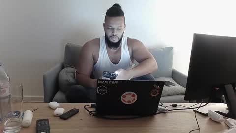 Kingsley online show from 10-20-25, 11:16