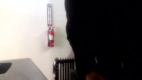 Snapshot of 0bigdickmick chatting on 12-18-24, 05:00 PeterGrandee online show from 12-18-24, 05:00