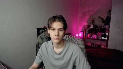 Adam online show from 11-10-25, 09:41