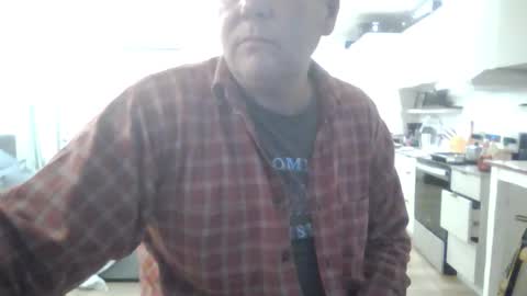 Takin Profits online show from 11-11-25, 03:17