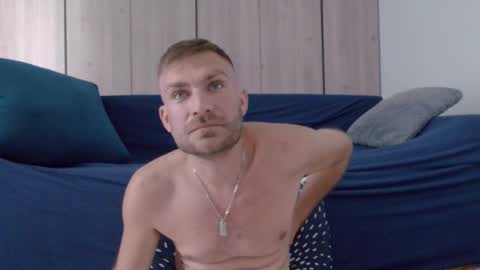 10in_deluxe online show from 10-15-25, 07:19