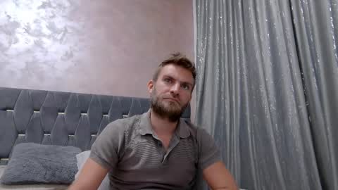 10in_deluxe online show from 12-01-25, 03:50