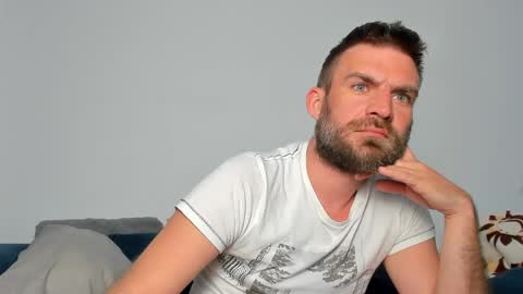 10in_deluxe online show from 05-06-26, 07:35