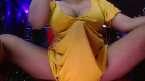  i am trixie im Your Selfsucking Mistress  online show from 11-11-25, 02:44