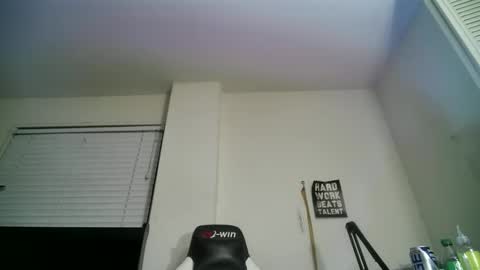 Snapshot of 11inchtattedtrinibad chatting on 10-05-25, 05:17 11inchtattedtrinibad online show from 10-05-25, 05:17