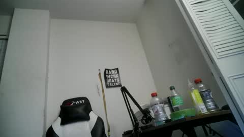 Snapshot of 11inchtattedtrinibad chatting on 10-06-25, 05:27 11inchtattedtrinibad online show from 10-06-25, 05:27