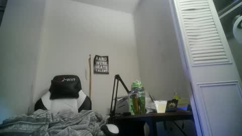 Snapshot of 11inchtattedtrinibad chatting on 11-06-25, 08:48 11inchtattedtrinibad online show from 11-06-25, 08:48