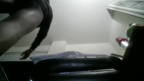 11inchtattedtrinibad online show from 12-19-25, 12:23