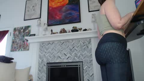 Aurora Willows online show from 01-26-25, 04:20