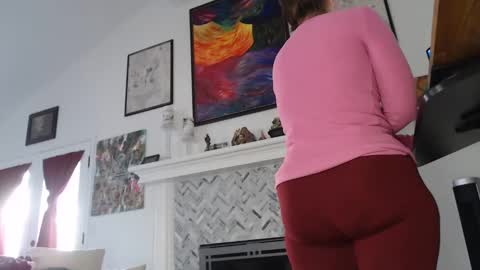 Aurora Willows online show from 02-01-25, 03:39
