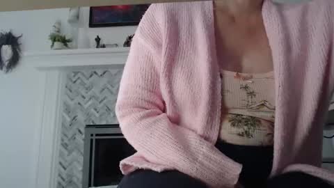 Snapshot of 11willowandjohn11 chatting on 02-13-26, 04:03 Aurora Willows online show from 02-13-26, 04:03