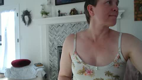 Snapshot of 11willowandjohn11 chatting on 03-06-26, 05:42 Aurora Willows online show from 03-06-26, 05:42