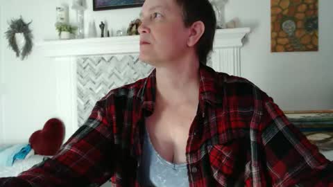 Snapshot of 11willowandjohn11 chatting on 03-17-26, 02:16 Aurora Willows online show from 03-17-26, 02:16