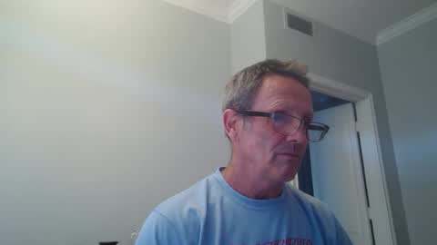 Snapshot of 13glanmorfa chatting on 06-18-26, 04:22 13glanmorfa online show from 06-18-26, 04:22