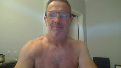 Snapshot of 13glanmorfa chatting on 06-24-26, 02:27 13glanmorfa online show from 06-24-26, 02:27