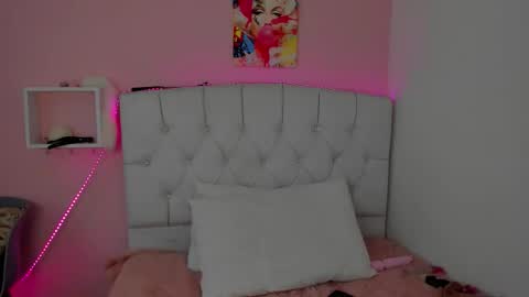 Snapshot of 18candy chatting on 02-27-26, 10:21 18candy online show from 02-27-26, 10:21