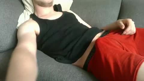 Snapshot of 18chillin chatting on 09-23-25, 09:40 18chillin online show from 09-23-25, 09:40