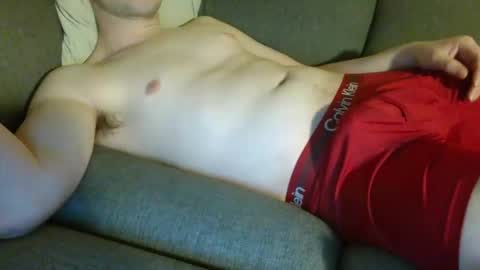 18chillin online show from 11-30-25, 03:54