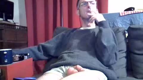 Snapshot of 18remy45 chatting on 11-09-25, 12:36 18remy45 online show from 11-09-25, 12:36