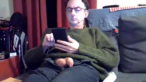 Snapshot of 18remy45 chatting on 02-02-26, 06:28 18remy45 online show from 02-02-26, 06:28