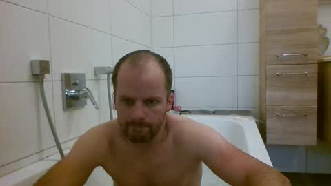 berni online show from 11-21-25, 01:43