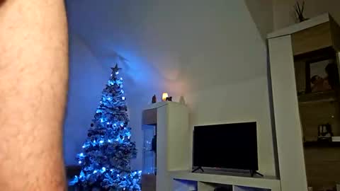 Snapshot of 1blowjobqueen1 chatting on 01-09-25, 10:41 Queen  King online show from 01-09-25, 10:41