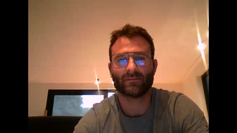 Snapshot of 1brian1234 chatting on 10-03-25, 08:44 brian online show from 10-03-25, 08:44