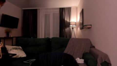 Lily 3 online show from 11-30-25, 08:02