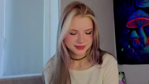 Mia online show from 02-28-26, 05:19