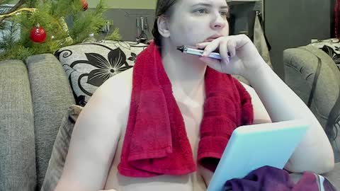 1LINDSEY1 online show from 12-29-24, 11:18