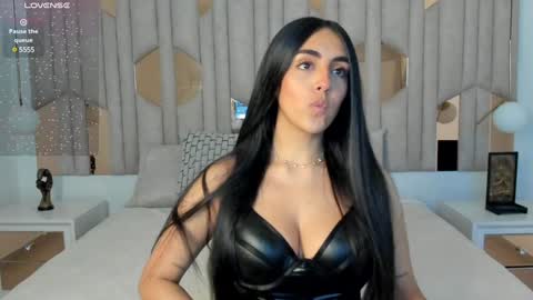 Snapshot of 1m_valery chatting on 12-02-24, 12:40 Valery online show from 12-02-24, 12:40