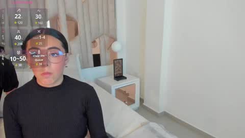 Snapshot of 1m_valery chatting on 01-22-25, 01:42 Valery online show from 01-22-25, 01:42