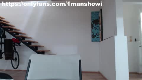 Snapshot of 1manshow11 chatting on 01-16-25, 07:10 1manshow11 online show from 01-16-25, 07:10