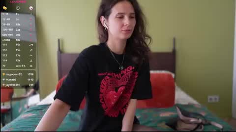 Marie online show from 07-22-26, 10:07