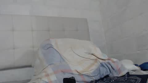 Miss Monserrate online show from 02-13-25, 01:37