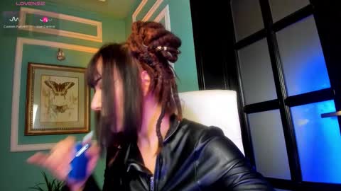 Moona  online show from 10-01-25, 01:28