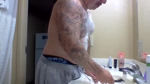 Snapshot of 1nastya8 chatting on 04-04-26, 12:02 TheShyOne18 online show from 04-04-26, 12:02