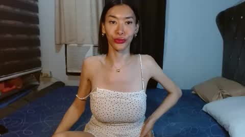 Snapshot of 1perfectmodel4u chatting on 05-18-26, 03:29 1perfectmodel online show from 05-18-26, 03:29