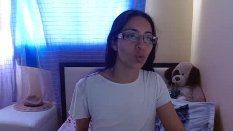 paola online show from 09-13-25, 06:40