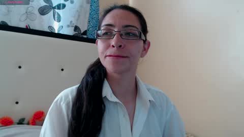 Snapshot of 1sasha_grey__1 chatting on 04-15-26, 10:21 paola online show from 04-15-26, 10:21