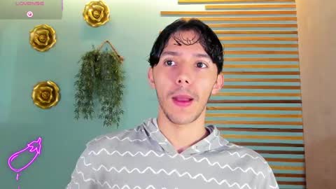 Sebastian online show from 10-12-25, 01:32