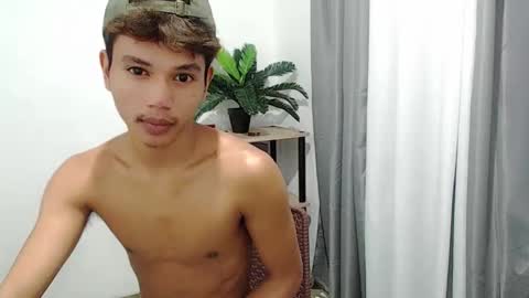 1sweetloverxx online show from 05-10-26, 10:53