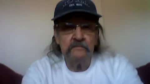 1valentine online show from 09-28-25, 07:41