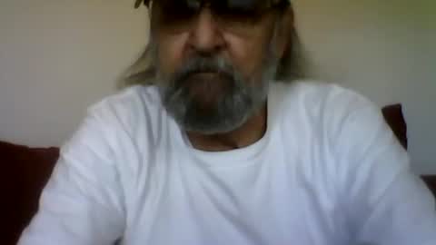 Snapshot of 1valentine chatting on 04-11-26, 04:00 1valentine online show from 04-11-26, 04:00