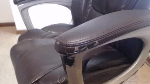 Mark online show from 10-25-25, 06:57